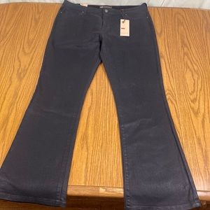 NWT Levi Mid Rise Bootcut Pants Size 16M